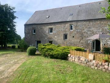 Chambre d’hôte pour 2 personnes, avec vue ainsi que jardin et terrasse à Villamée