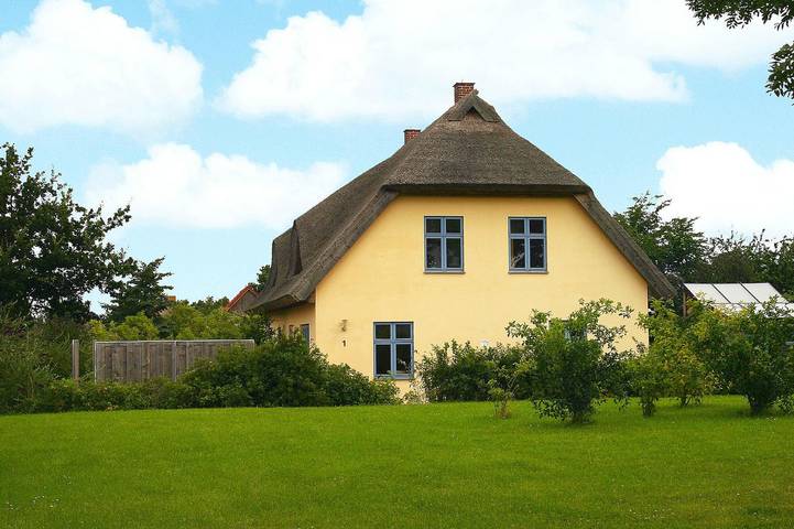 Ferienhaus für 6 Personen, mit Terrasse und Sauna in Neuenkirchen (Rügen) - 3