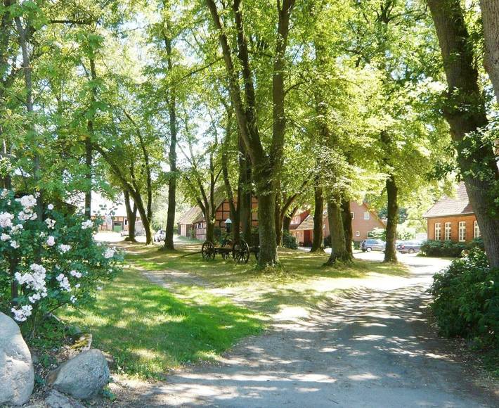 Ferienwohnung für 6 Personen, mit Terrasse und Garten sowie Ausblick