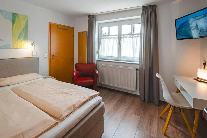 Gîte pour 4 personnes, avec jardin, animaux acceptés à Burgau - 3