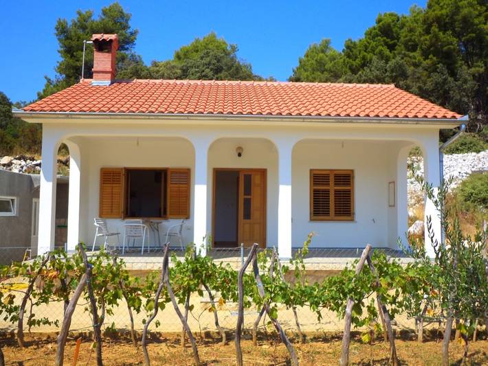 Ferienhaus für 3 Personen, mit Balkon/Terrasse und Ausblick auf Rab