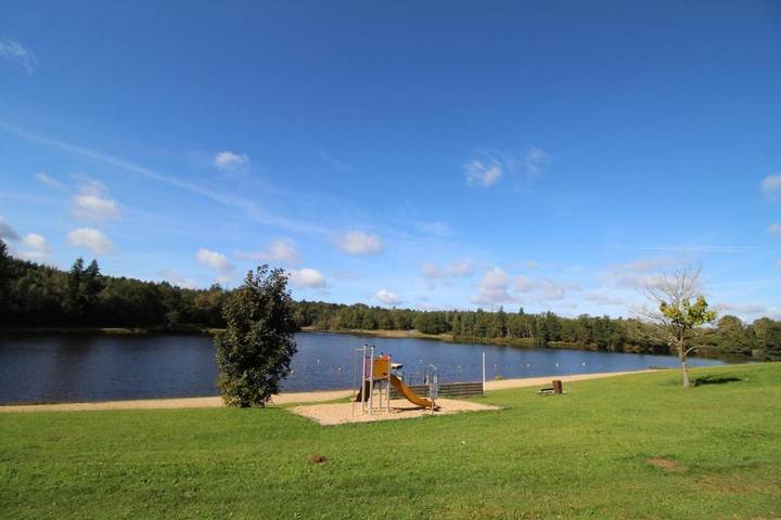 Location de vacances pour 6 personnes, avec jardin à Saint-Mathieu - 3