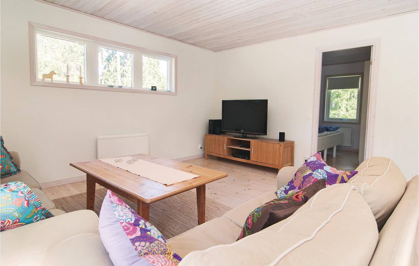 Feriehus for 7 personer med hage in Gotland