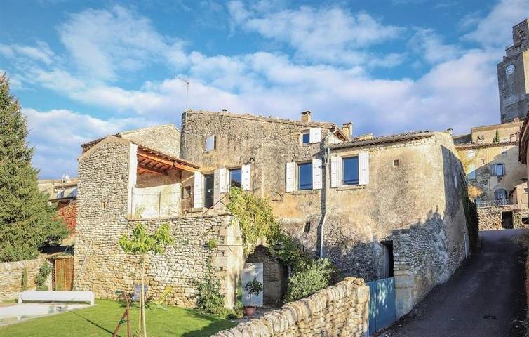 Location de vacances pour 8 personnes, avec terrasse ainsi que piscine et vue à Chamaret - 2