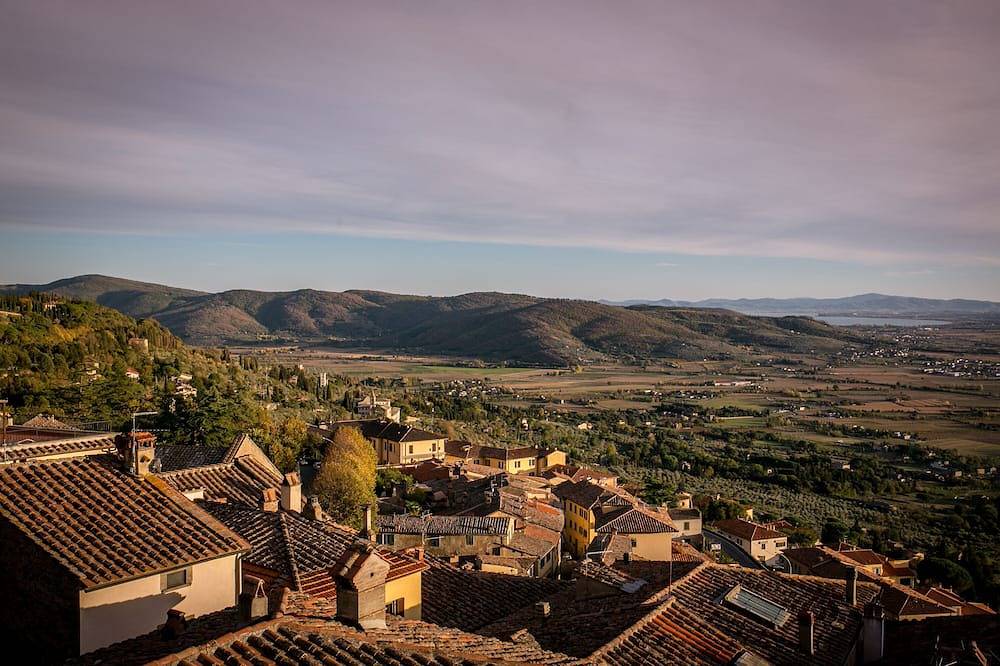 Appartamento intero, Romantico appartamento in centro città con terrazza attrezzata e splendida vista in Cortona, Provincia di Arezzo