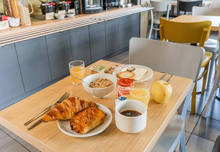 Hôtel pour 2 personnes à Illzach - 3