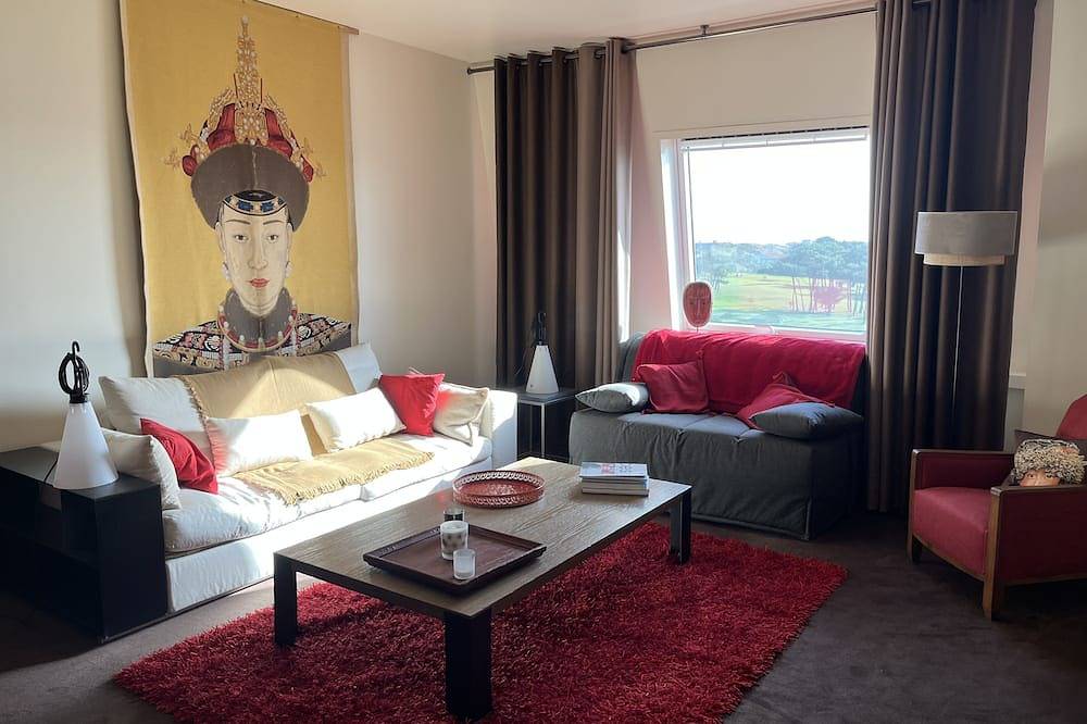 Appartement entier, Appartement 55 m2 dans résidence \"Régina\" grand standing, idéal golfeur in Le Phare (Biarritz), Biarritz