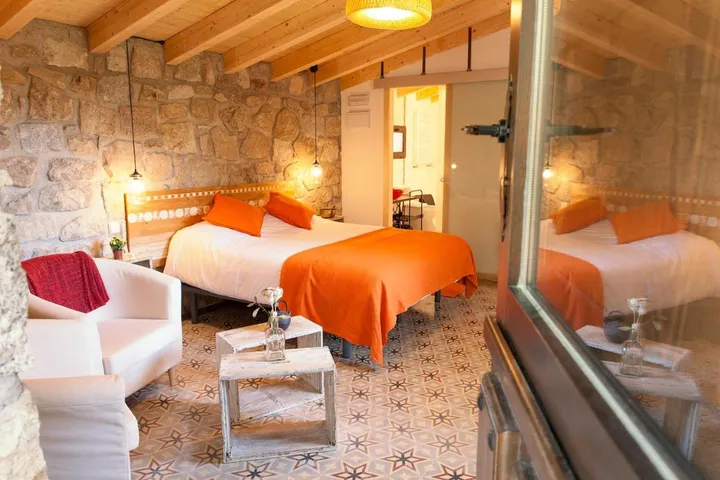 Casa de familia para 2 personas, con sauna y piscina además de vistas y jardín - 1
