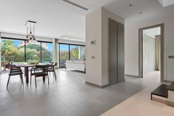 Villa voor 10 Personen in Nueva Andalucía, Marbella, Afbeelding 1