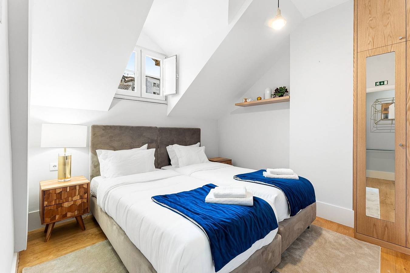 Entire apartment, Guestready - A&S Guesthouse - Quarto Familiar in Sé Nova (Coimbra), Coimbra