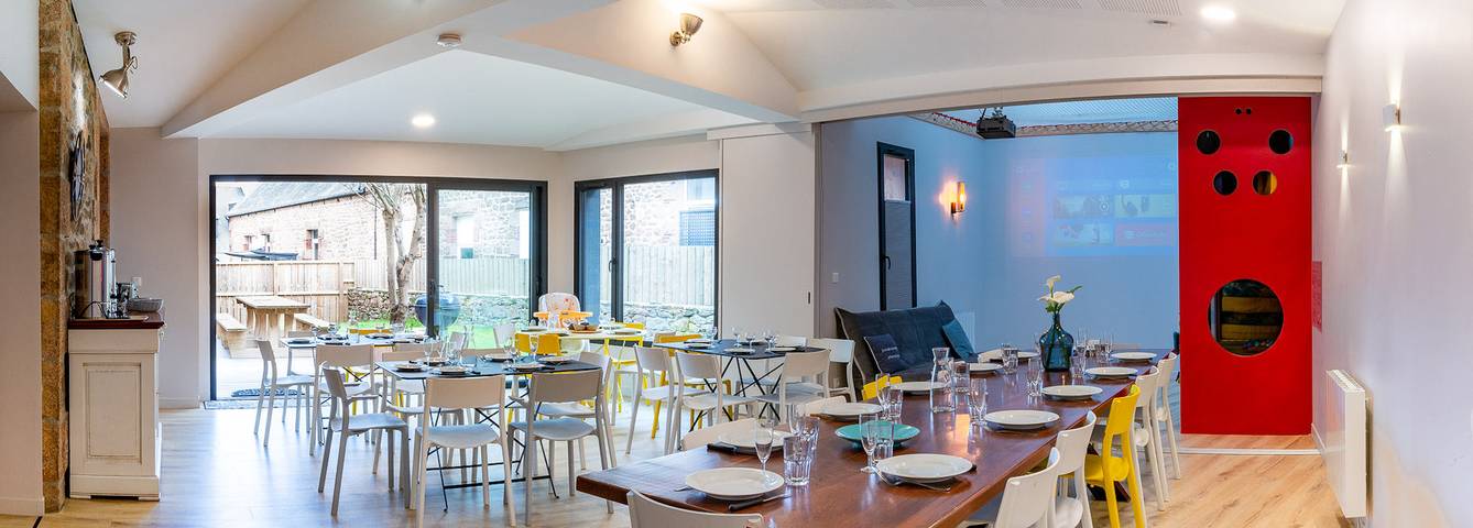 Gîte pour 21 personnes, avec terrasse et jardin en Cotes-d'Armor - 2