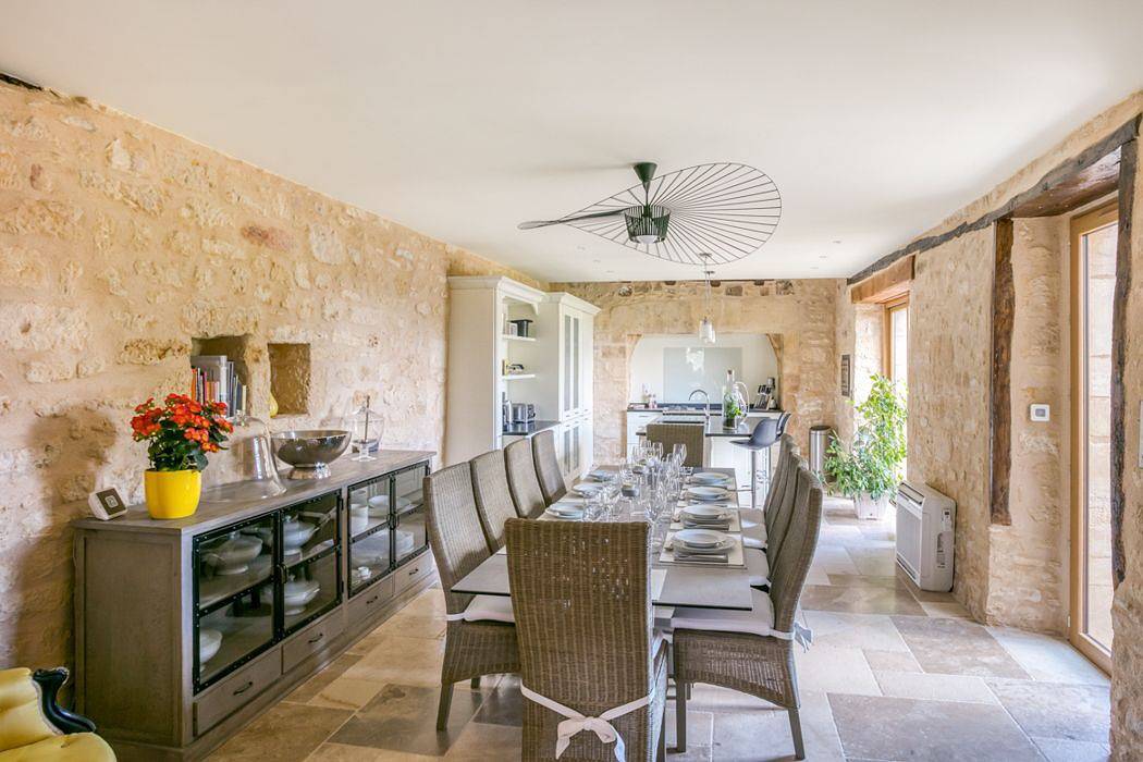 Villa pour 10 personnes avec piscine in Sainte-Mondane, Quercy