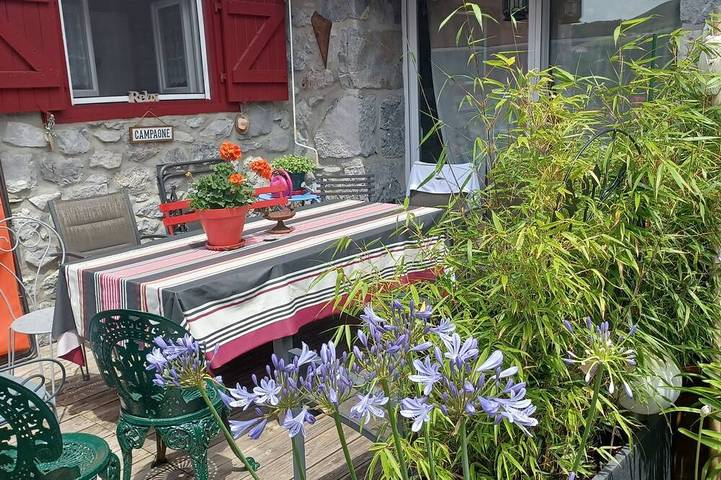 Location de vacances pour 2 personnes, avec jardin à Saint-Esteben - 2
