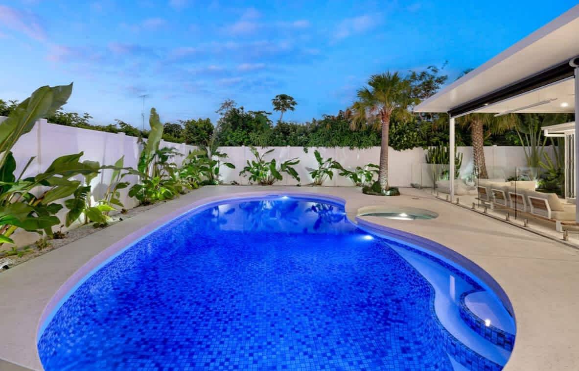 Casa Palma in Mermaid Waters in Queensland