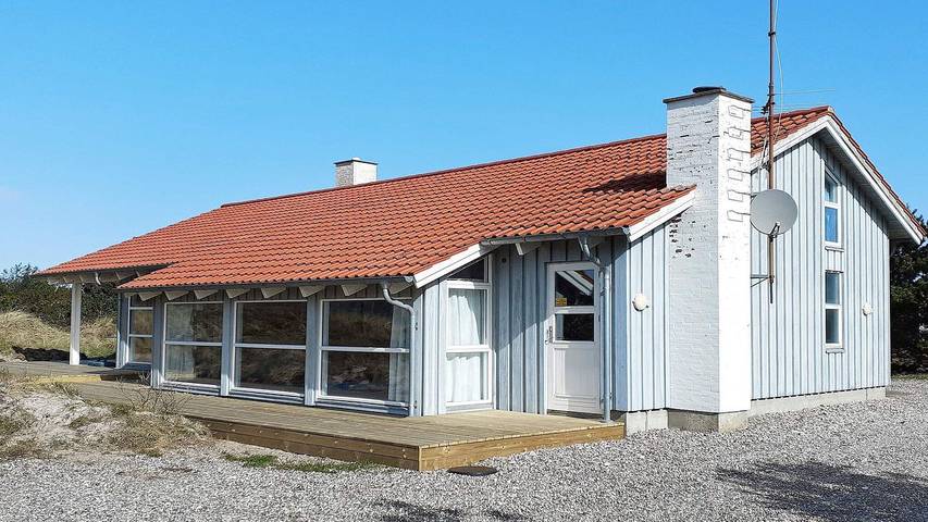 Ferienhaus für 12 Personen, mit Whirlpool und Pool sowie Sauna und Terrasse in Klitmøller
