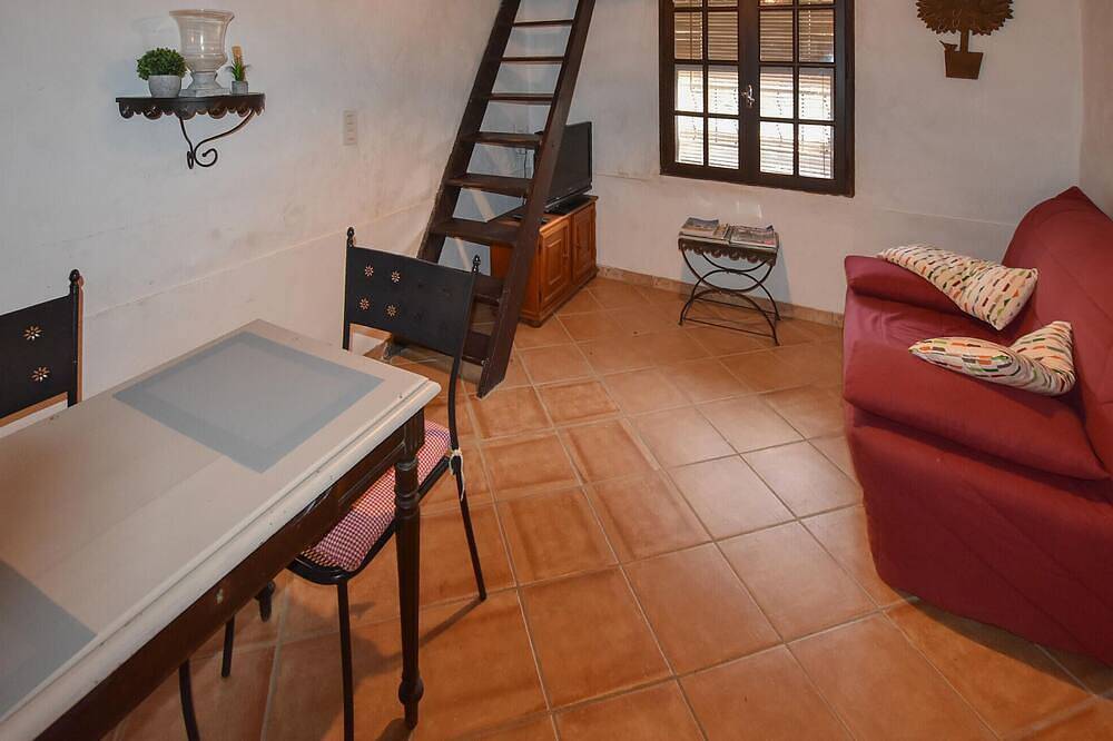 Amazing home in Vacqueyras with Wifi in Beaumes-de-Venise, Vaucluse