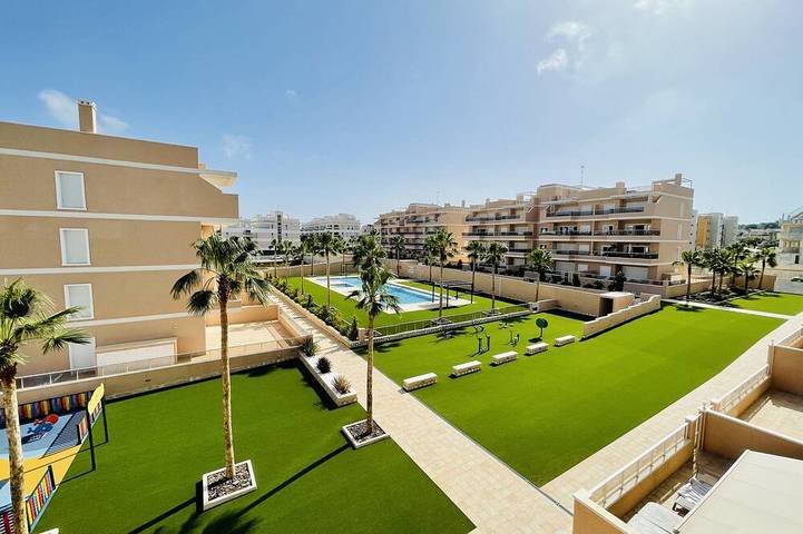 Holiday apartment for 6 people, with garden and terrace as well as pool - 1