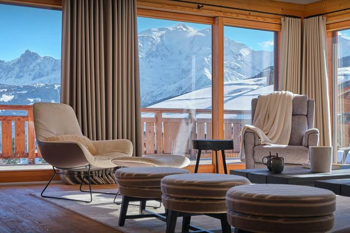 Chalet pour 12 personnes, avec sauna et jacuzzi, adapté aux familles en Haute-Savoie