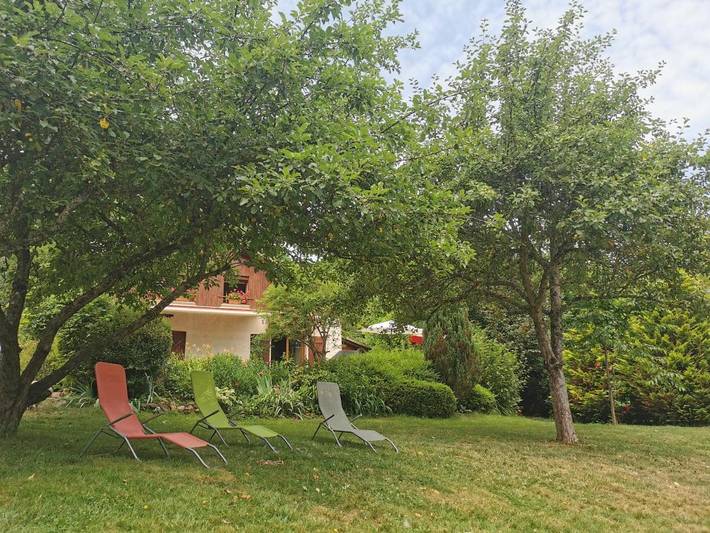 Chambre d’hôte pour 5 personnes, avec jardin ainsi que vue et terrasse, adapté aux familles à Mélisey - 4