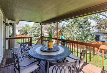 Vacation House for 16 Guests in Fort Collins, Northeast Colorado, Picture 2