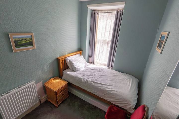 Isfryn Holiday Let in Caernarfon, Gwynedd