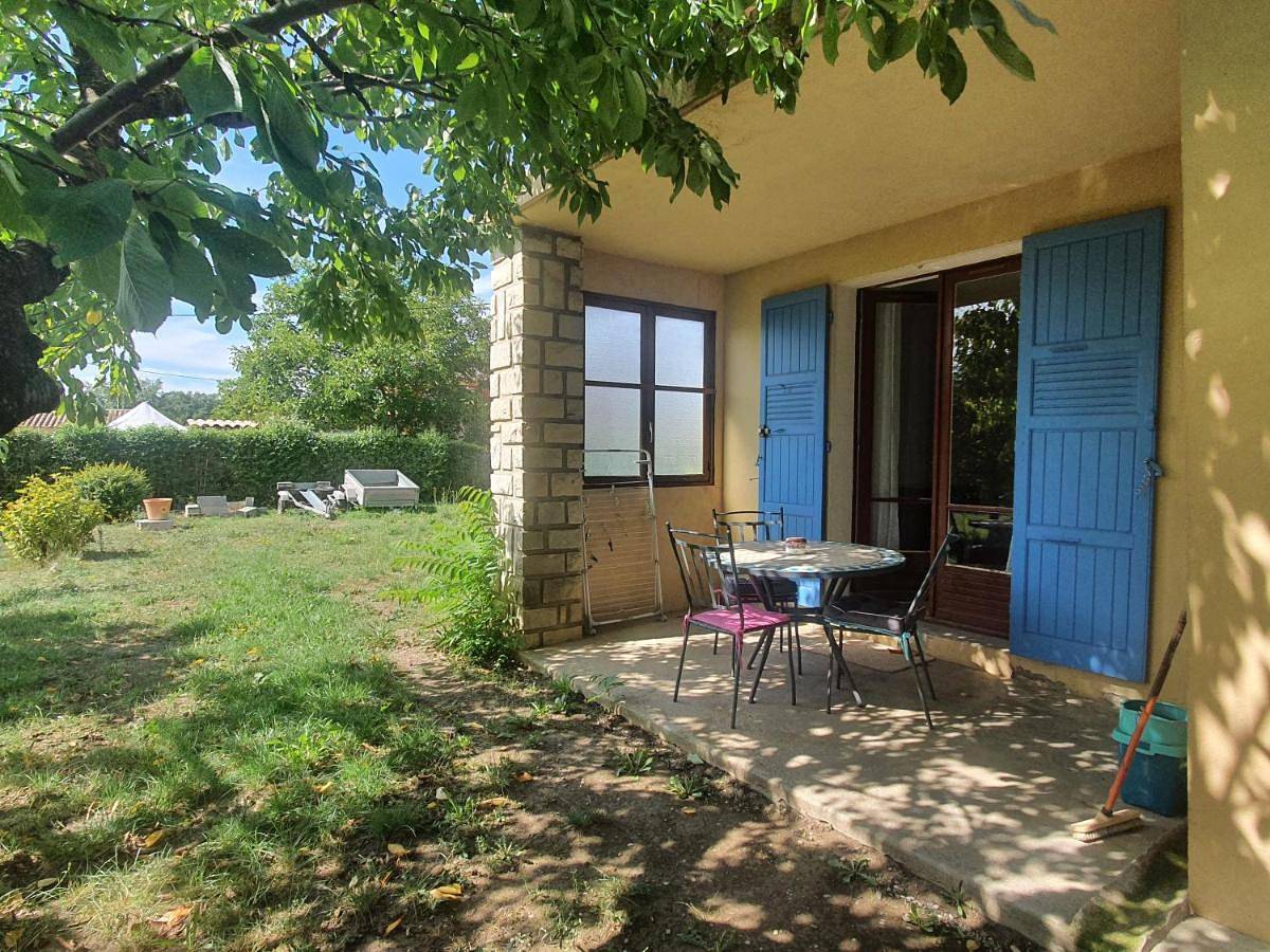 Appartement entier, Appartement les abeillons in Vinon-sur-Verdon, Région de Brignoles