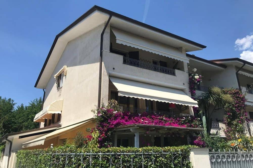 Residenza Bouganville by Mmega in Forte dei Marmi, Italienische Riviera
