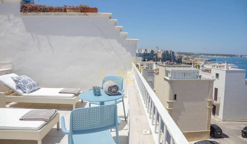 Appartamento per 4 persone, con Balcone e Terrazza a Polignano a Mare