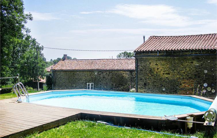 Maison de vacances pour 5 personnes, avec terrasse et piscine, animaux acceptés dans les Deux-Sèvres - 3