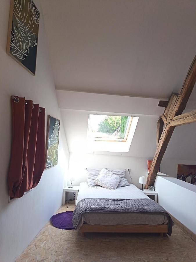 Location de vacances pour 6 personnes, avec terrasse et jacuzzi dans Villampuy - 4