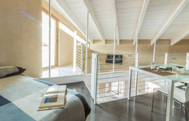 Location de vacances pour 3 personnes, avec terrasse et jacuzzi ainsi que sauna et piscine dans Charvensod - 3