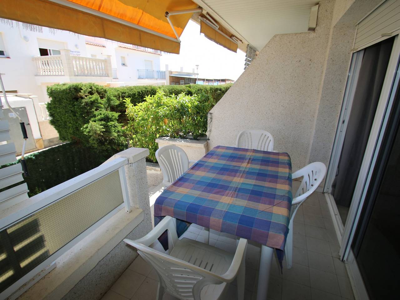 Apartamento entero, Apartamento moderno, vista al mar - 6 pers. in Parque de Montroig, Costa Dorada