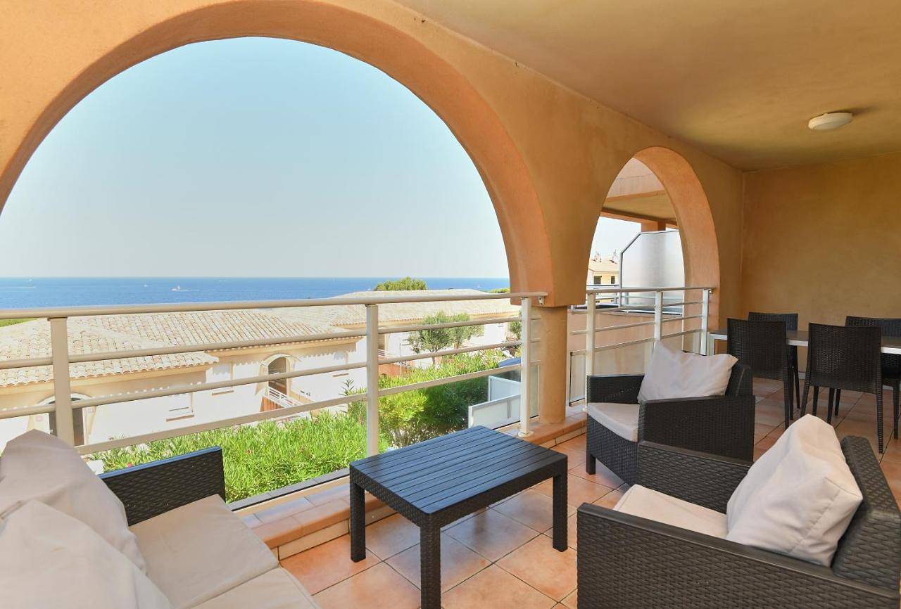 Calvi Résidence, Appart'hôtel in Calvi, Région de Calvi
