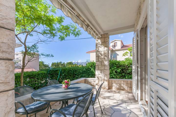 Ferienwohnung für 3 Personen, mit Terrasse, mit Haustier in Baska Voda - 4