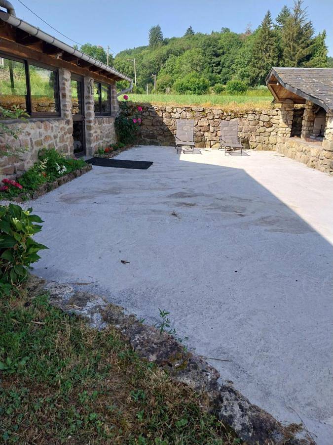 Location de vacances pour 10 personnes, avec vue et terrasse à La Salvetat-sur-Agout - 3