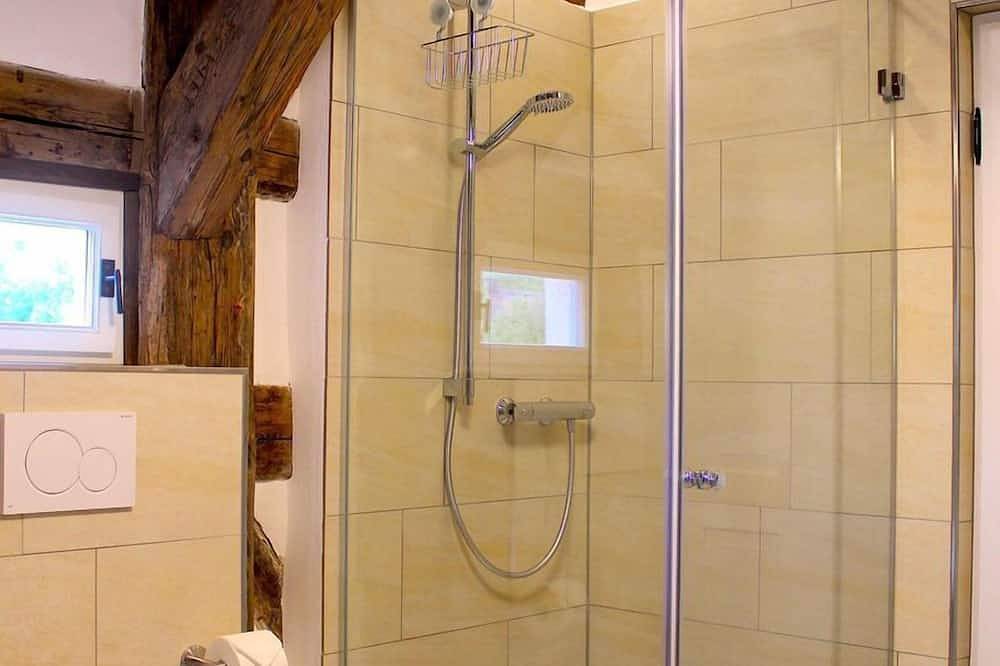 Ganze Wohnung, Denkmalgeschutztes Jurahaus Obergeschoss in Dietfurt, Altmühltal