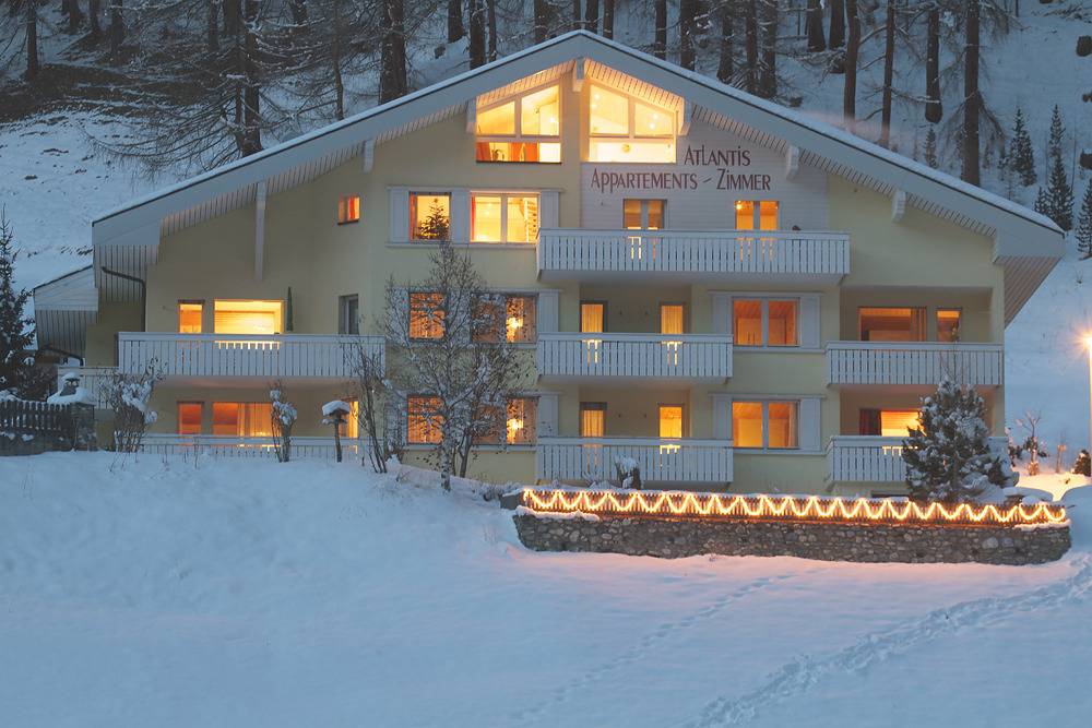 Geheel vakantieappartement, Vakantieappartement voor 2 personen met balkon in Ravaisch, Samnaun