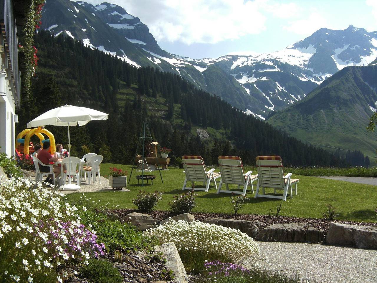 Ganze Ferienwohnung, Haus Annette - Top 3 Balkon & Bergblick in Schröcken, Bregenzerwald