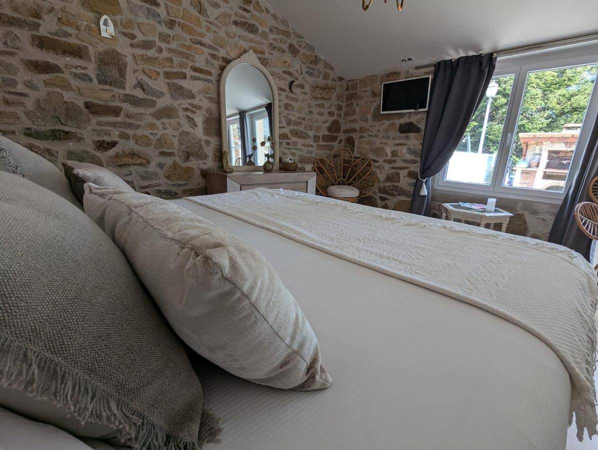 Manoir de Chantemerle in Sainte-Fortunade, Région de Tulle