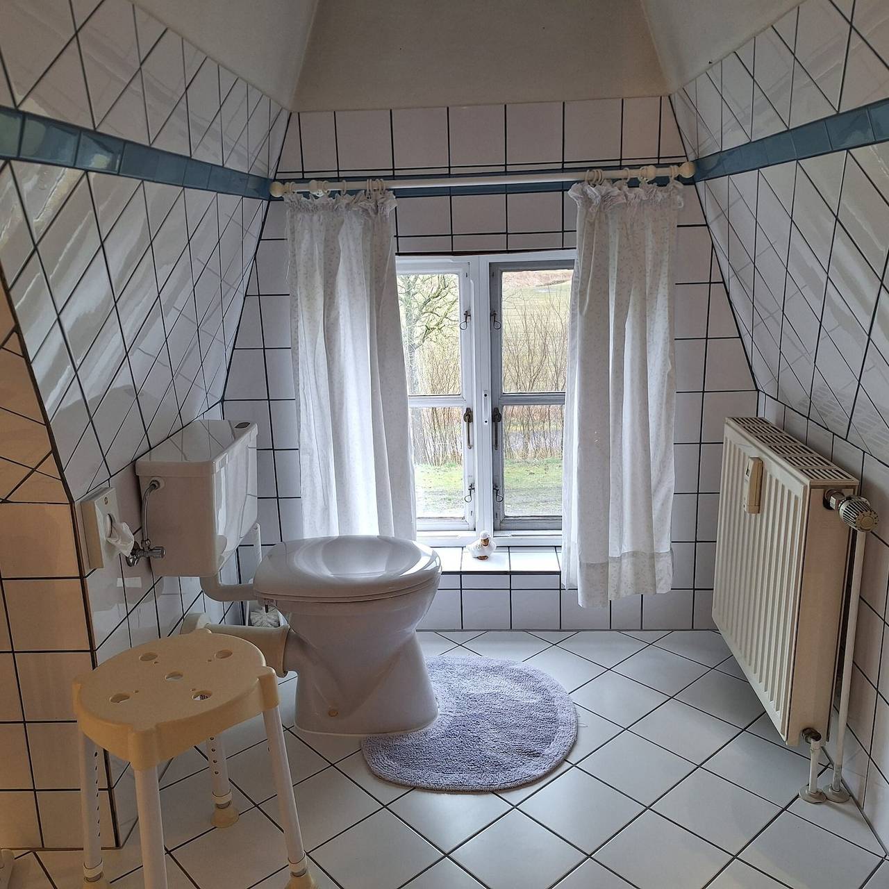 Ganze Wohnung, Apartment „Bremen“ mit gemeinsamer Terrasse und Garten in Pellworm, Nordseeküste