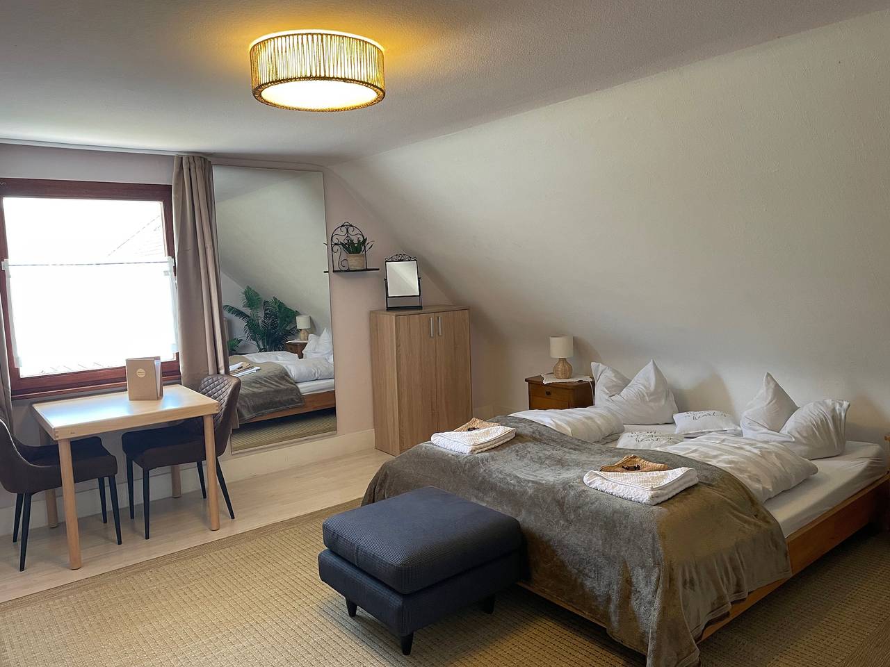 Ganze Wohnung, "Hochfirst" Apartment by Gästehaus Sandvoss, Seenähe, Titisee in Titisee (Titisee-Neustadt), Titisee-Neustadt