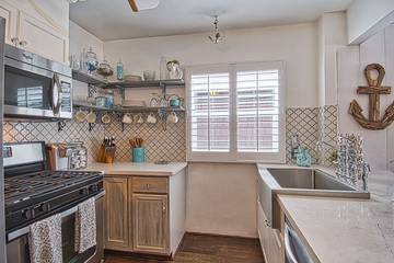 Vacation House for 6 Guests in Balboa Peninsula, Orange County, Picture 3