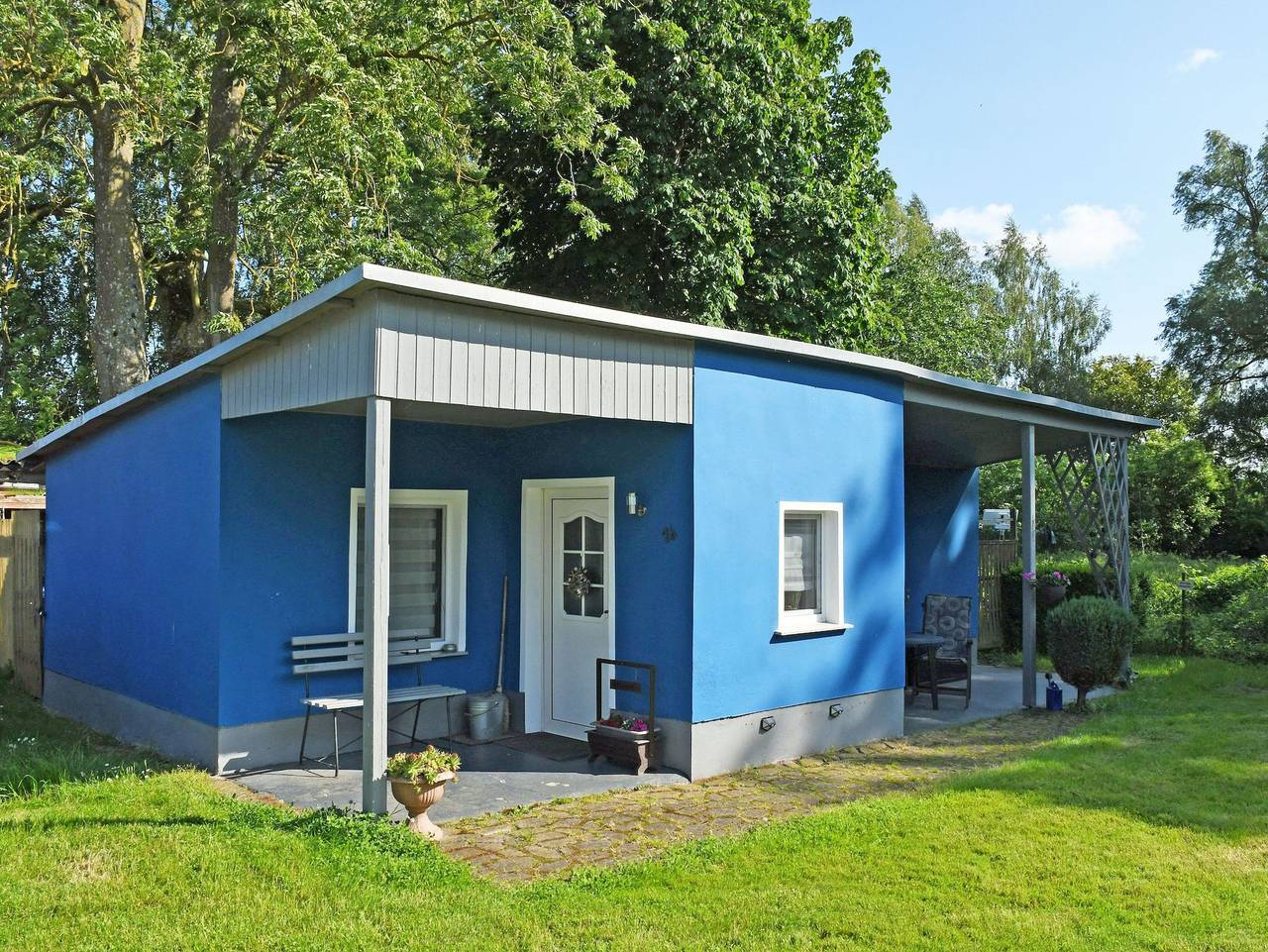 Ganze Ferienwohnung, Ferienhaus mit Kamin und Terrasse - Ferienhaus mit Kamin und Terrasse Fam. Lemke in Bergen auf Rügen, Bergen auf Rügen und Umgebung