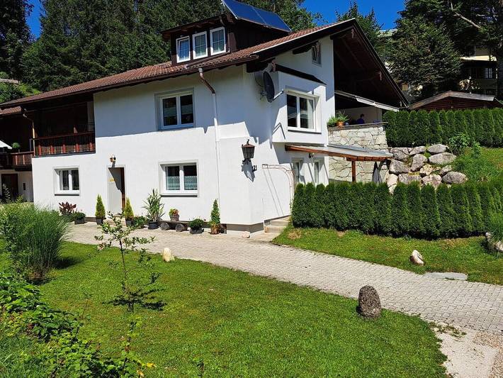 Ferienhaus für 4 Personen, mit Terrasse und Garten in Berchtesgaden