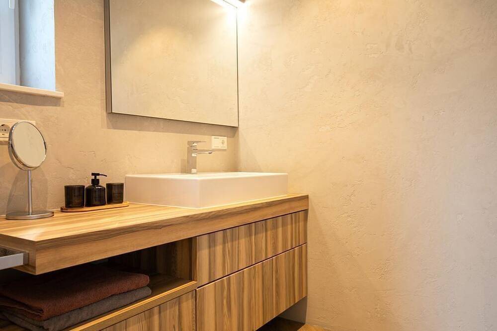 Villa Heimat am Nationalpark - Ferienhaus, Dusche, Wc, 3 Schlafräume in Allenbach, Hunsrück