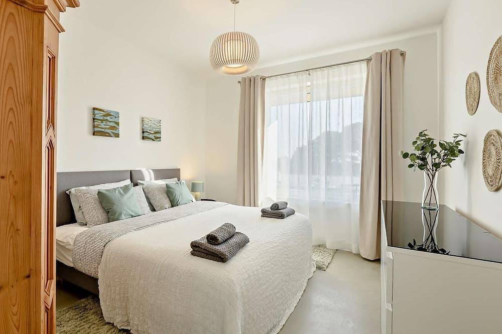 1 Bed in Christchurch in Mudeford, Christchurch