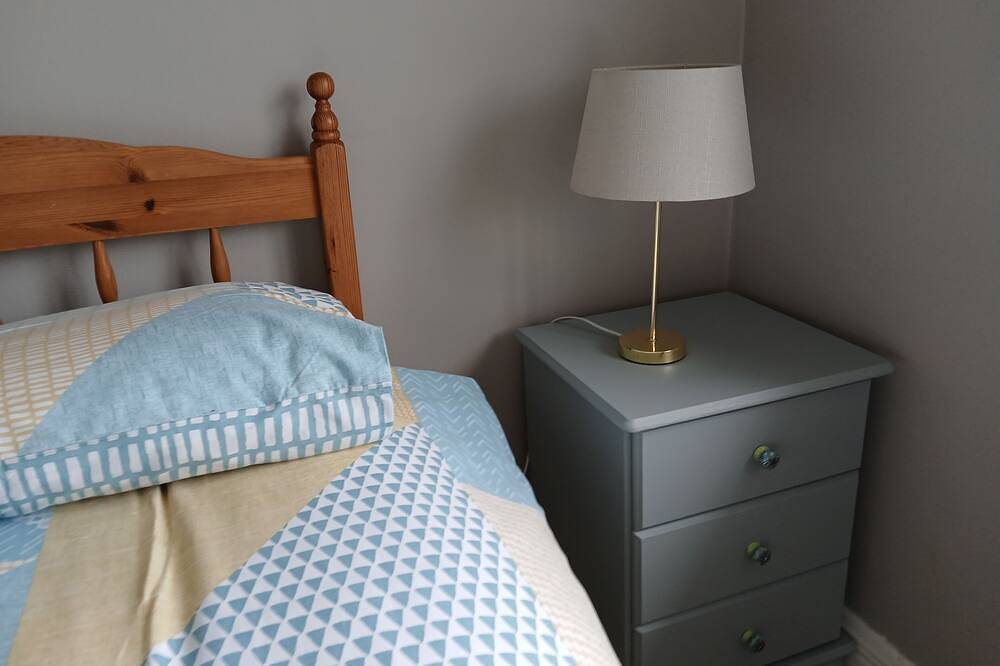 Welcoming 4-bedroom house with Wifi in charming Galway in Galway, County Galway