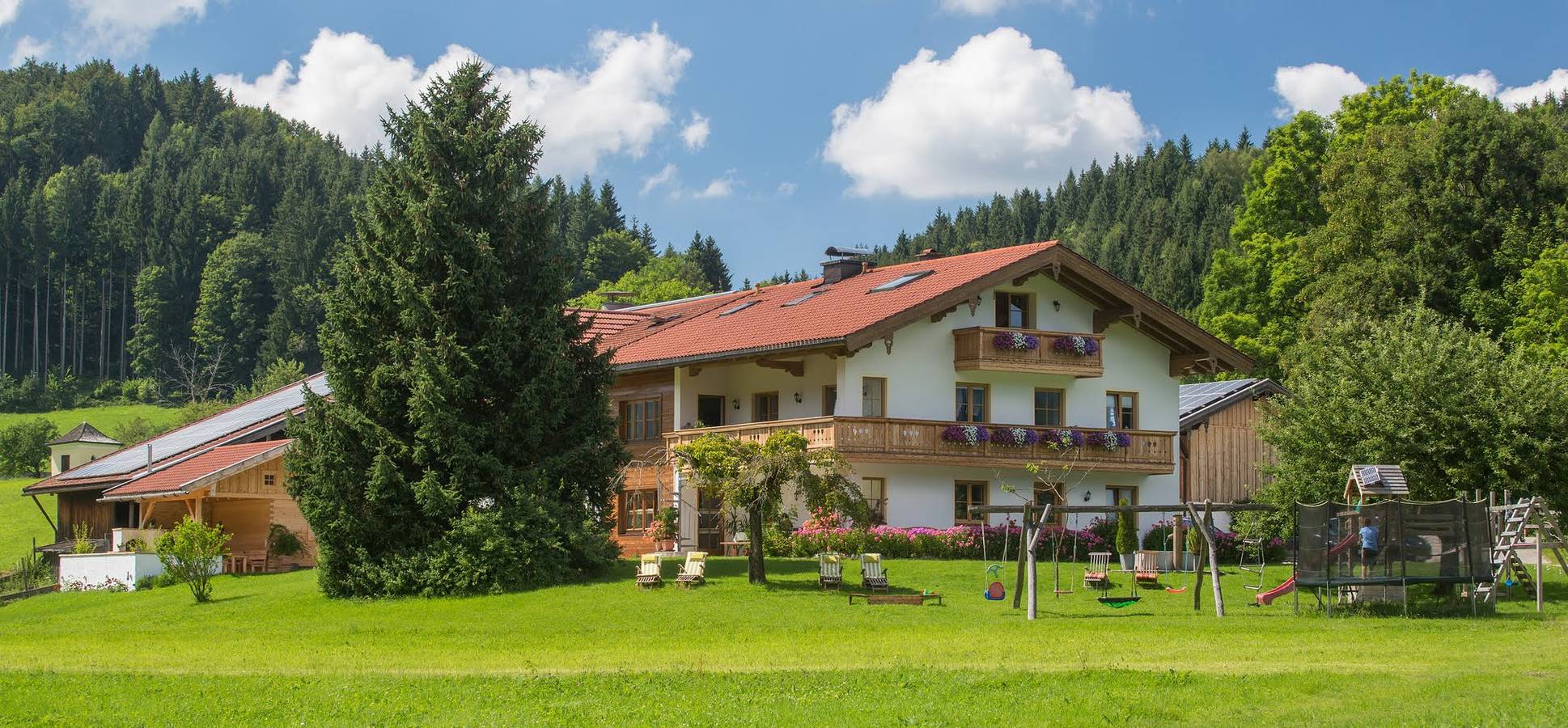 Vorderoberhauser-Hof inkl. Chiemgaukarte - Ferienwohnung Rauschberg 56 qm, Balkon, Kochnische, 2 Schlafzimmer, Wlan, 4 Pers in Ruhpolding, Bayerische Alpen