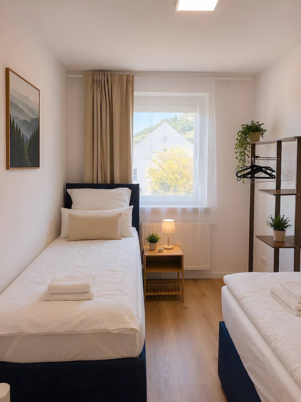 Ganze Wohnung, Apartment Wohnen auf Zeit - 5P mit Balkon, Tv, Wm & Wlan in Neulobeda, Jena