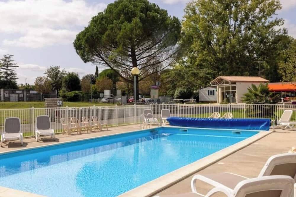 Zecamping 3 étoiles piscine locatif 4 pers in Saintes, Saintes und Umgebung